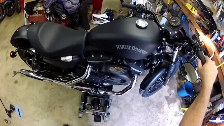 Harley Davidson Stock Exhaust Modification