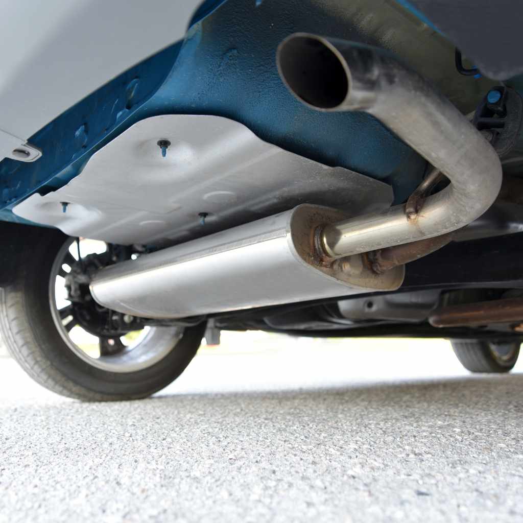 Aazon.co: Flowaster 942443 40 Series Delta Flow Chabered Uffler - View #3