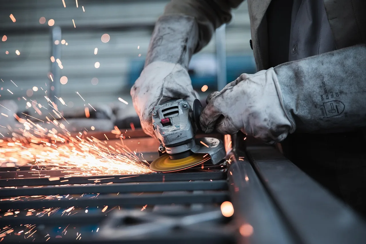 What size grinder is best for exhaust fabrication?