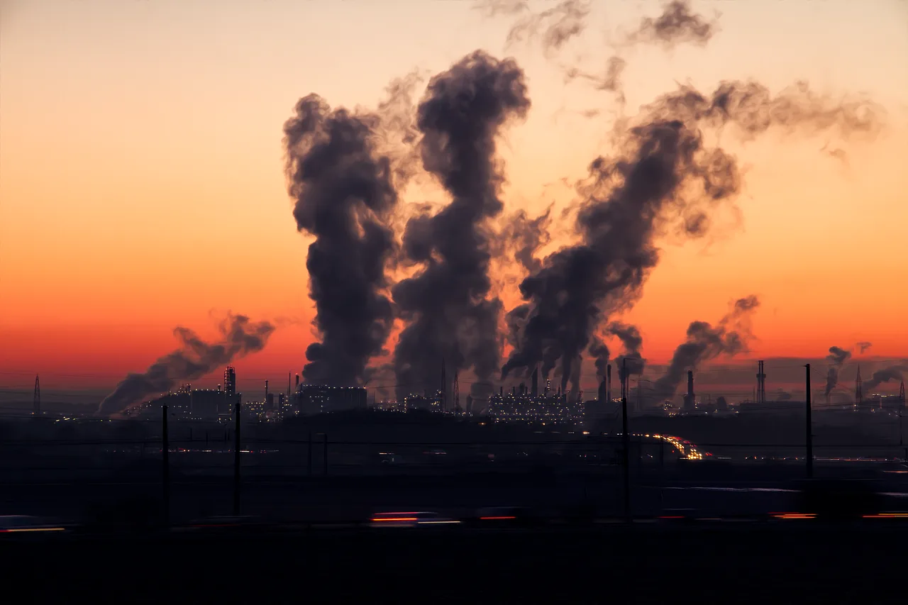 What does a burning exhaust smell mean?