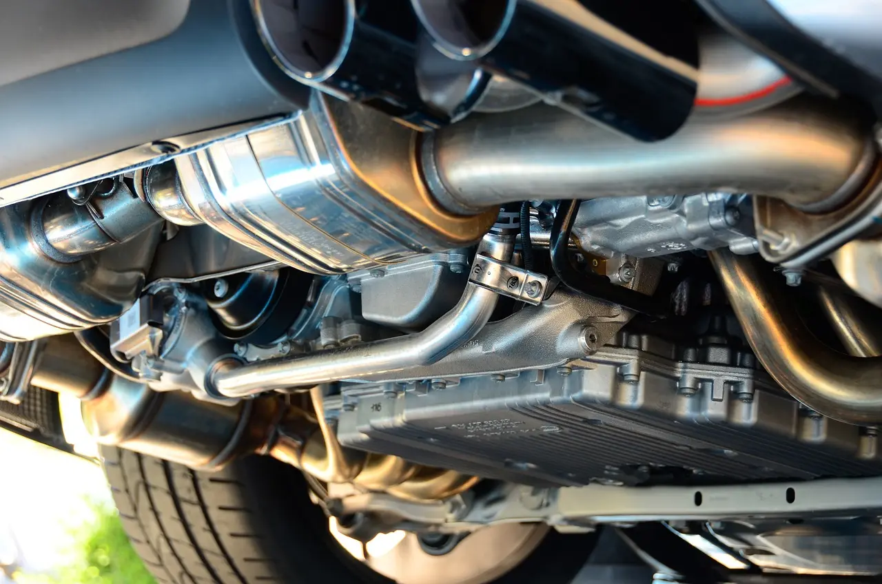 How the exhaust system works from engine to tailpipe